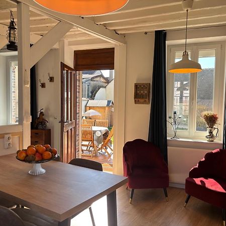 Villa Fontaine Avec Piscine Interieur Chauffee-Maison De Campagne Familiale -Ideal Vacances Ou Sejour Professionnel -3 Chambres-Bureau Separe -Lit Bebe - Parking Facile & Gratuit Экстерьер фото