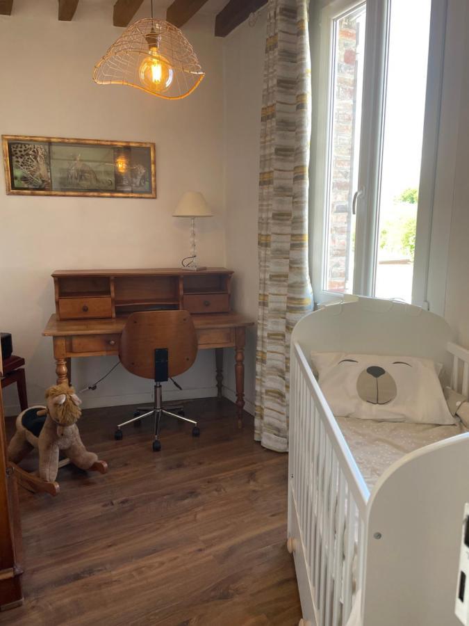 Villa Fontaine Avec Piscine Interieur Chauffee-Maison De Campagne Familiale -Ideal Vacances Ou Sejour Professionnel -3 Chambres-Bureau Separe -Lit Bebe - Parking Facile & Gratuit Экстерьер фото