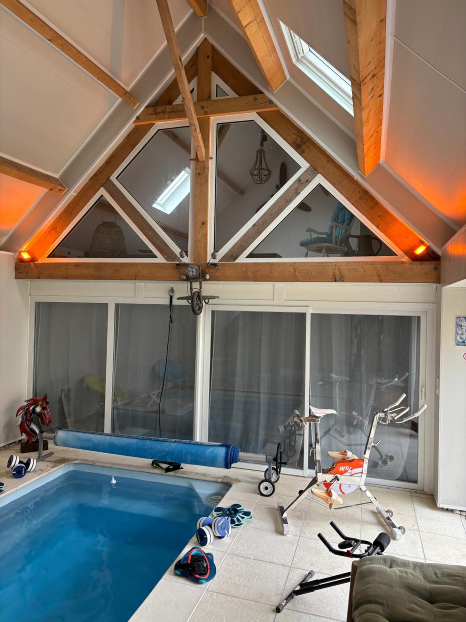 Villa Fontaine Avec Piscine Interieur Chauffee-Maison De Campagne Familiale -Ideal Vacances Ou Sejour Professionnel -3 Chambres-Bureau Separe -Lit Bebe - Parking Facile & Gratuit Экстерьер фото